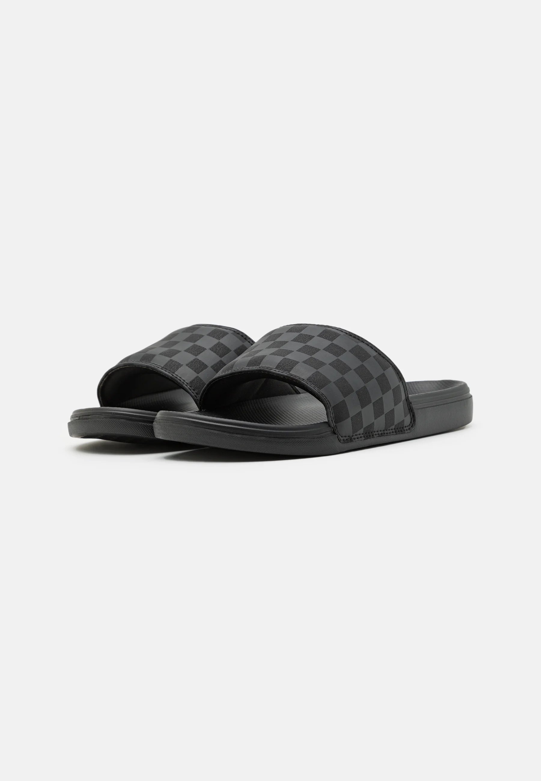 Checkered vans flip flops best sale