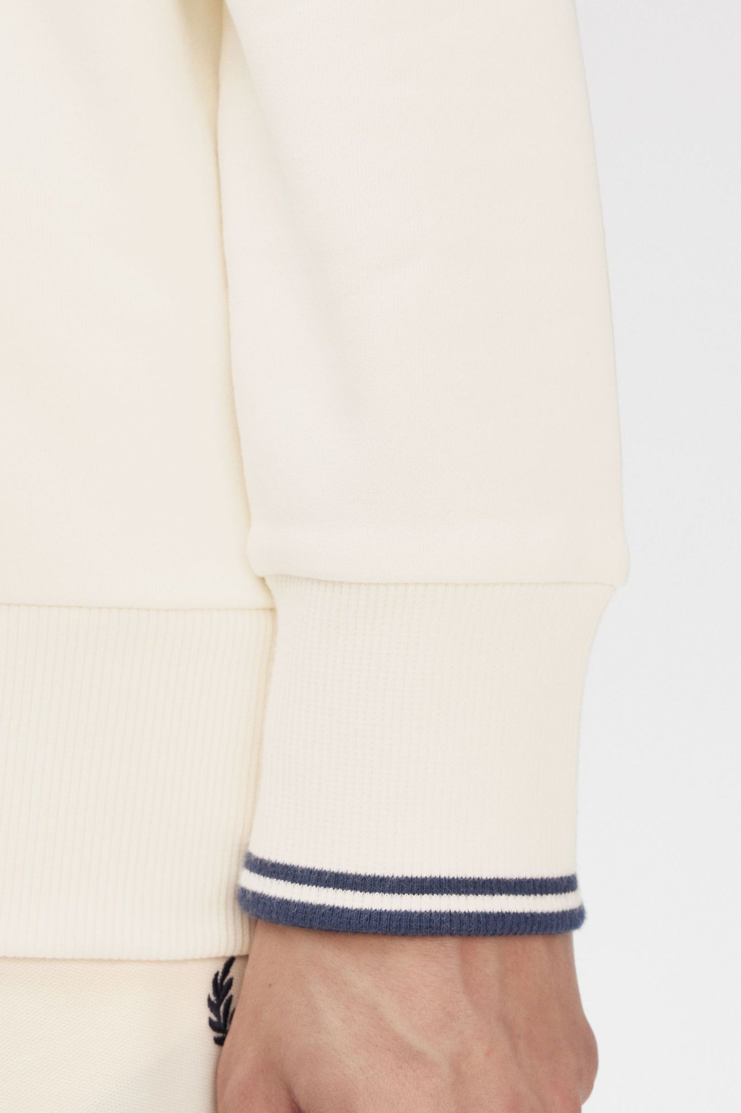 Fred Perry M7535 Crew Neck Sweatshirt - Ecru/Tennis Blue