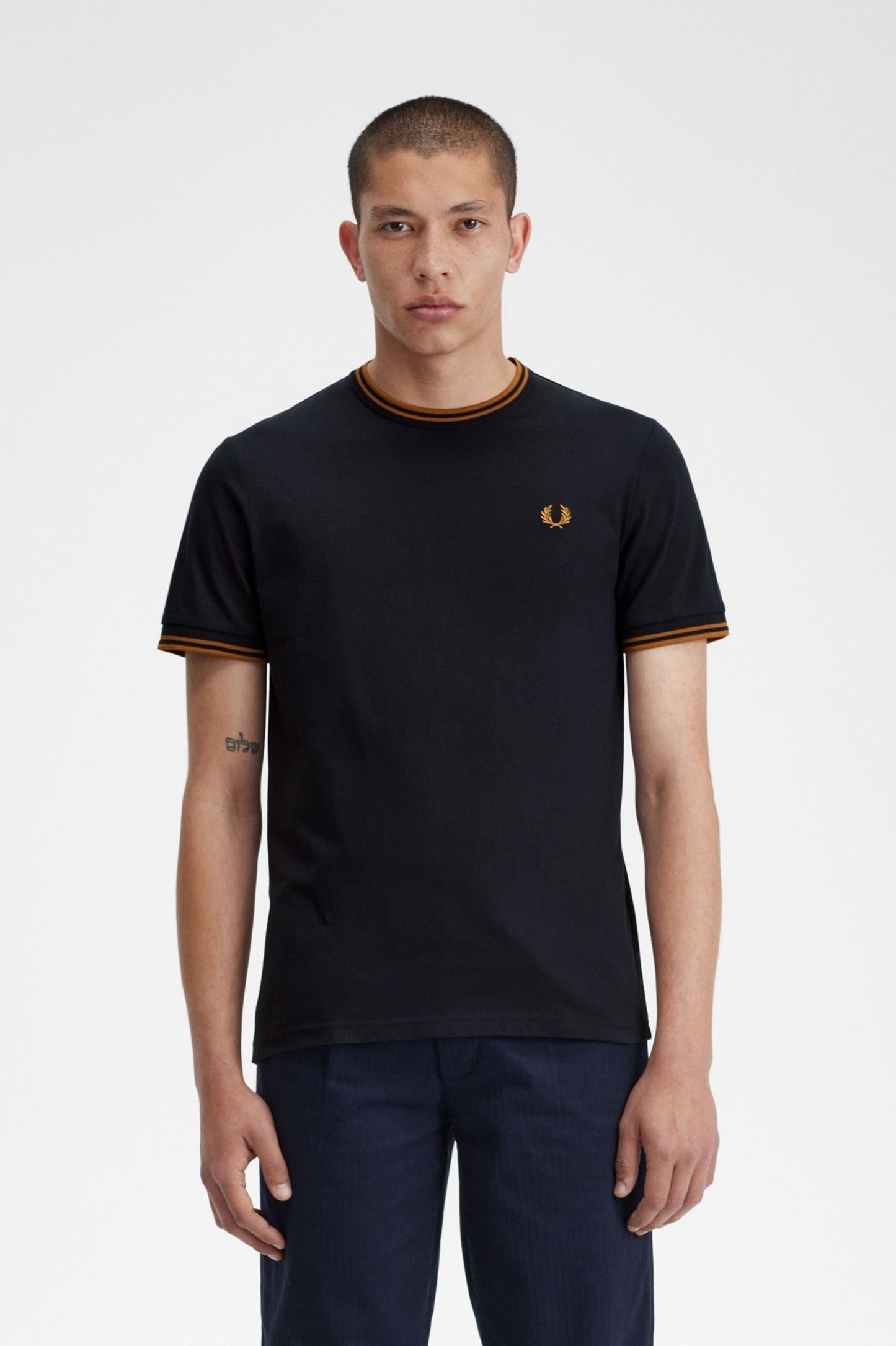 Fred Perry Twin Tipped T-Shirt - Navy/Dark Caramel